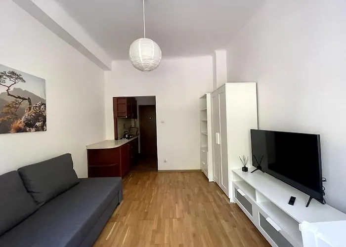 شقة Cosy وارسو